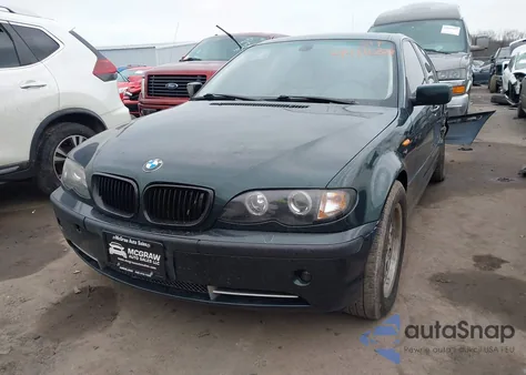 2003 BMW 330Xi z USA, uszkodzony, nr VIN WBAEW534X3PG20561